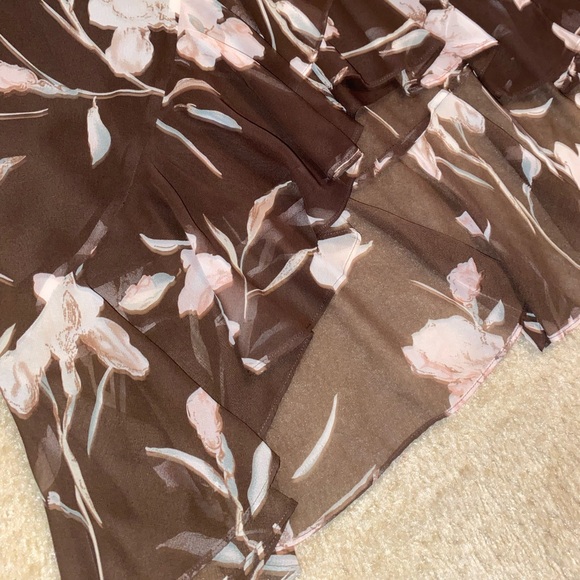 🤎CHAPS Ruffled High-Low Skirt🤎 - Picture 3 of 6